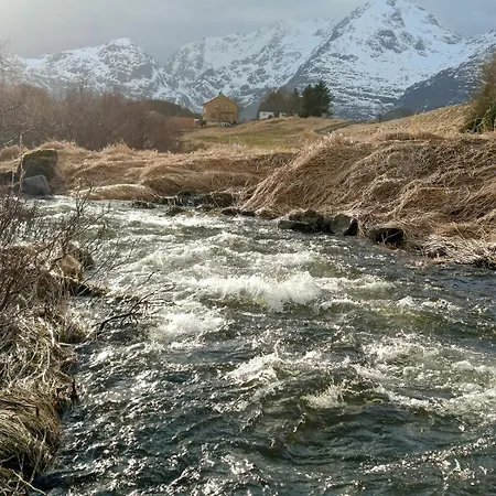 Nykmark-eco House Private Appartement Vestvagoy